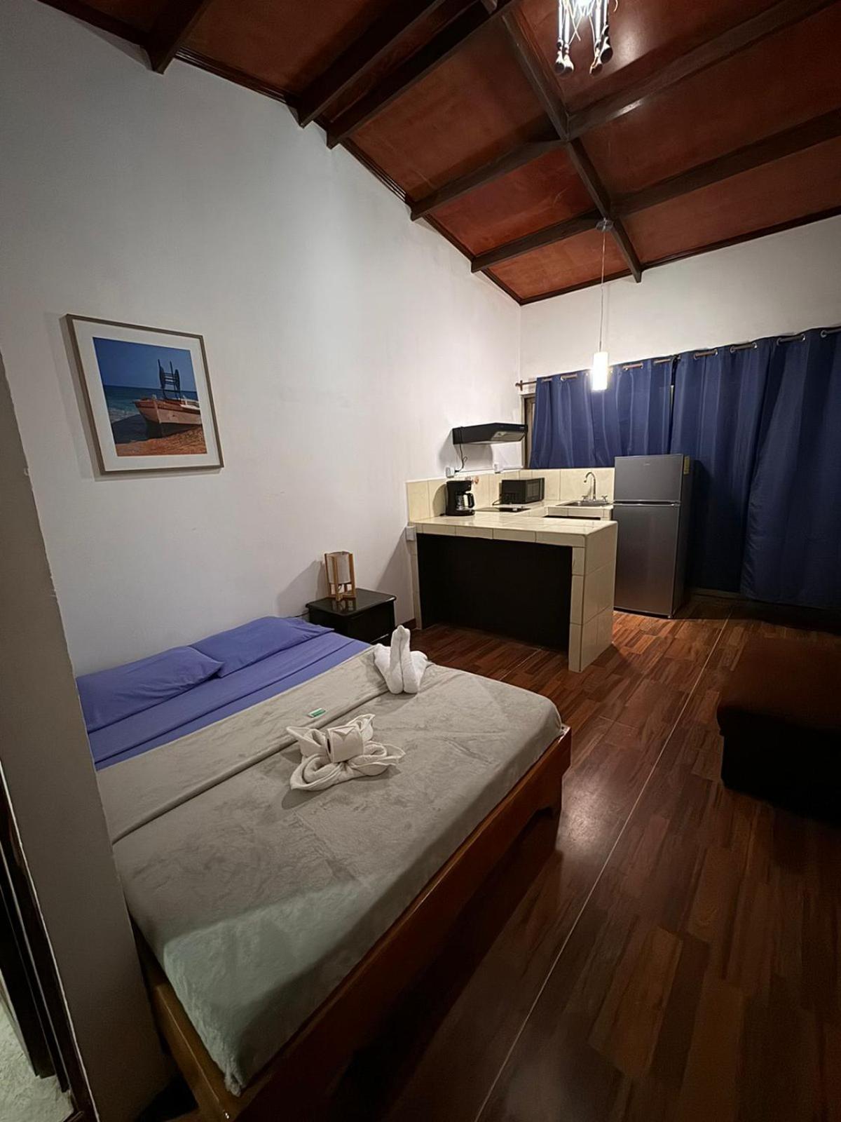 Aparthotel Villa Pacande & Rooms Pilas Номер фото