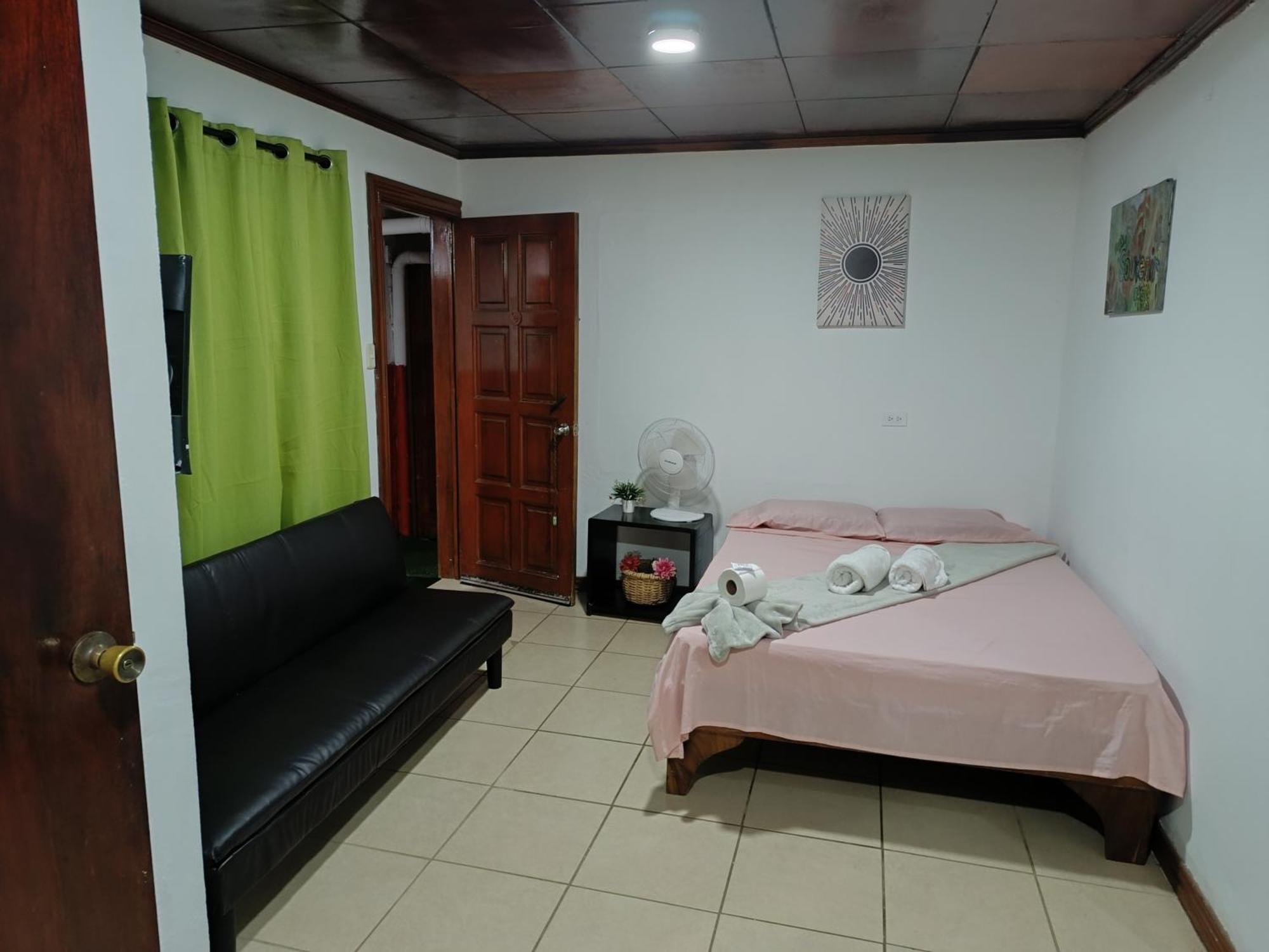 Aparthotel Villa Pacande & Rooms Pilas Номер фото