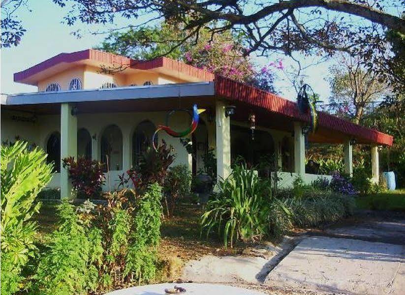 Aparthotel Villa Pacande & Rooms Pilas Экстерьер фото